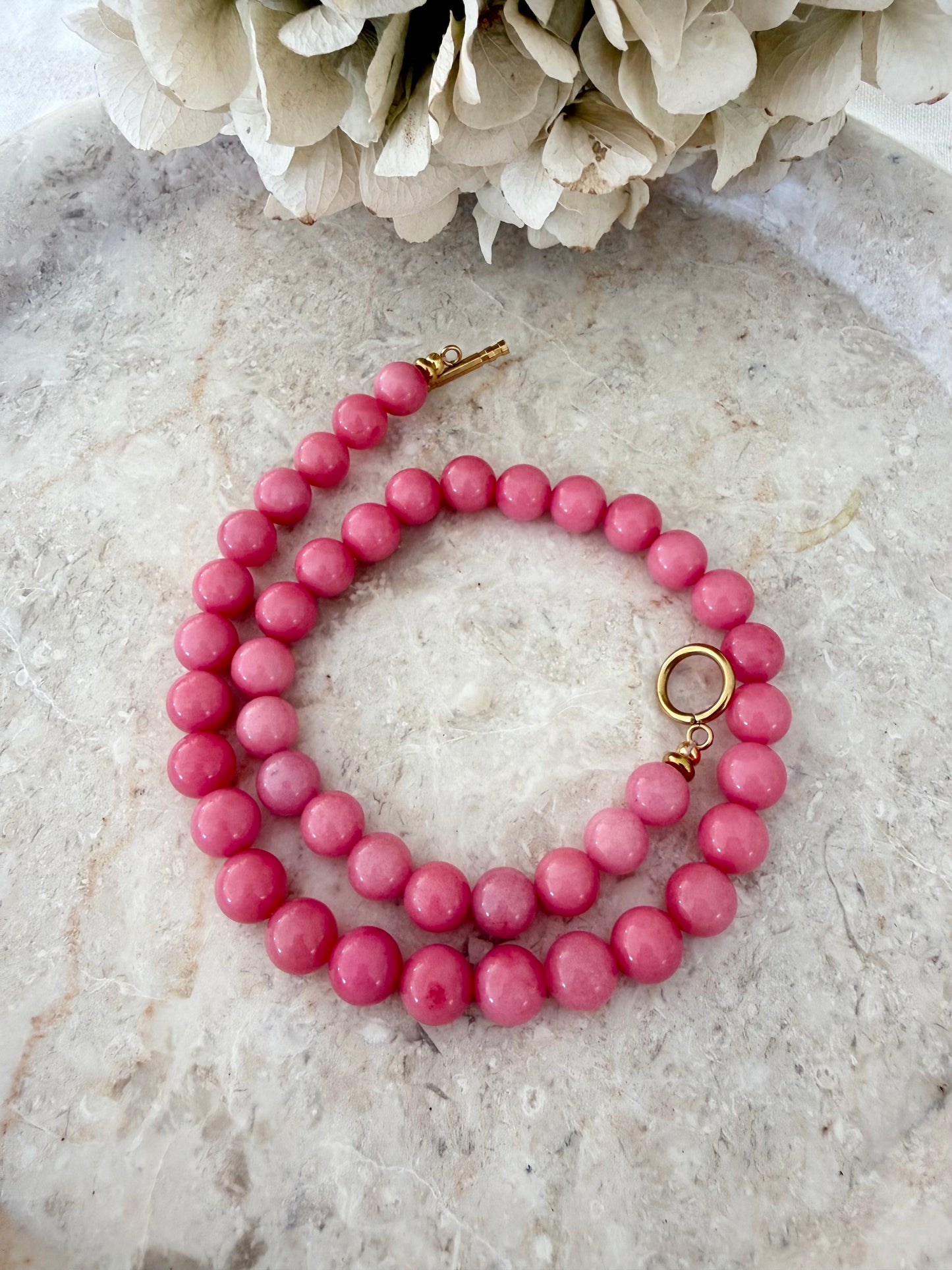 Collier Léa rose fushia
