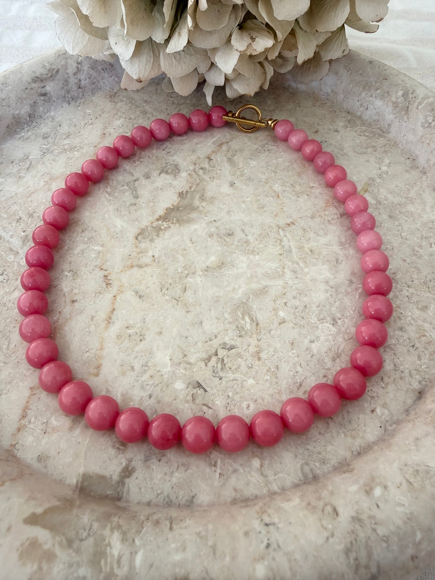 Collier Léa rose fushia
