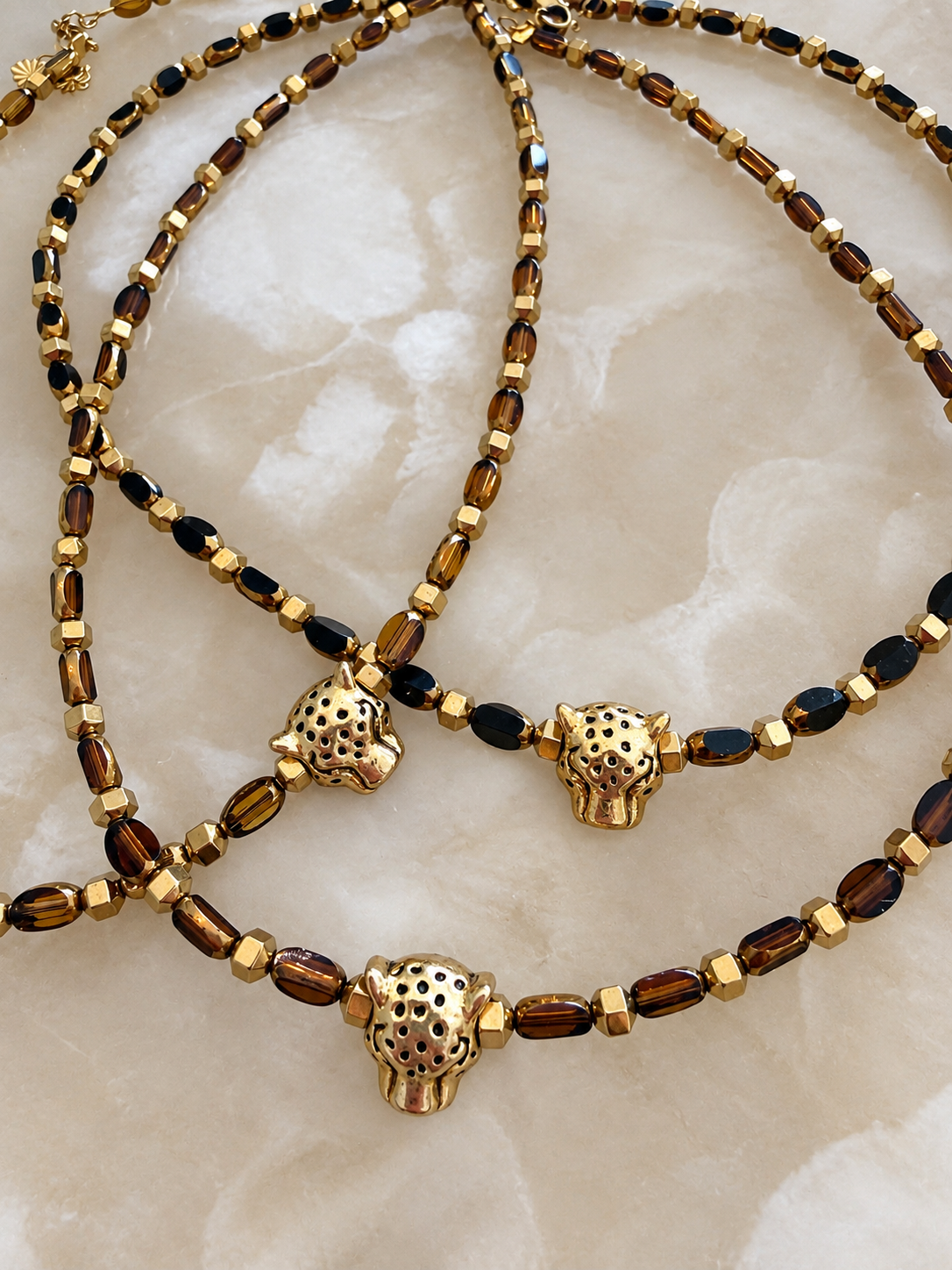 Collier Sauvage marron foncé